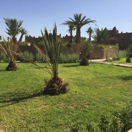 Hotel Kasbah Meteorites Imi n'Ouzrou Esterno foto