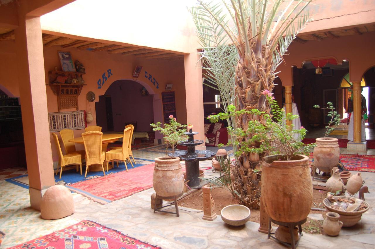 Hotel Kasbah Meteorites Imi n'Ouzrou Esterno foto