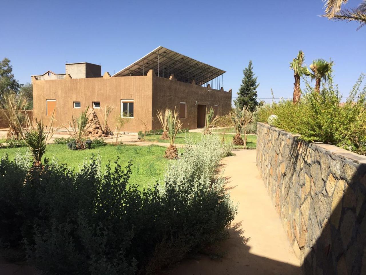 Hotel Kasbah Meteorites Imi n'Ouzrou Esterno foto