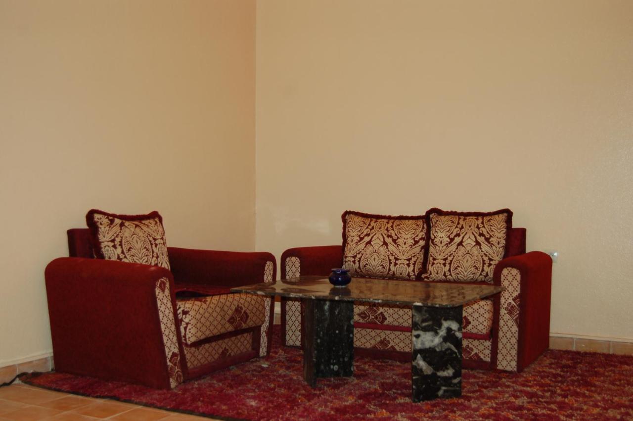 Hotel Kasbah Meteorites Imi n'Ouzrou Esterno foto